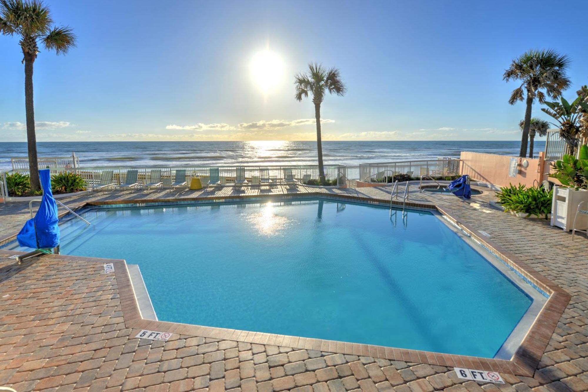 Bahama House - Daytona Beach Shores Екстериор снимка